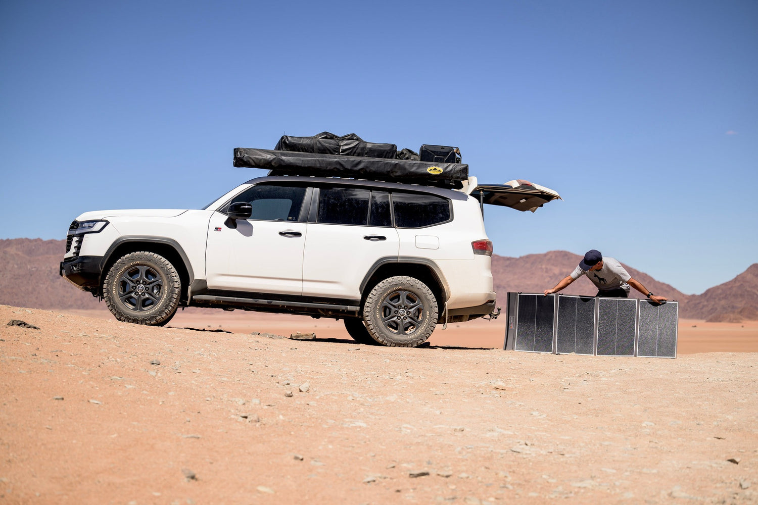 Landcruiser Flexopower Craig Kolesky foldable solar panel camping